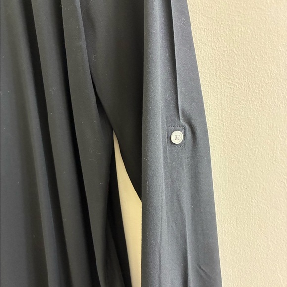 LOFT Black Button-Up Top, Size XS - Picture 4 of 8